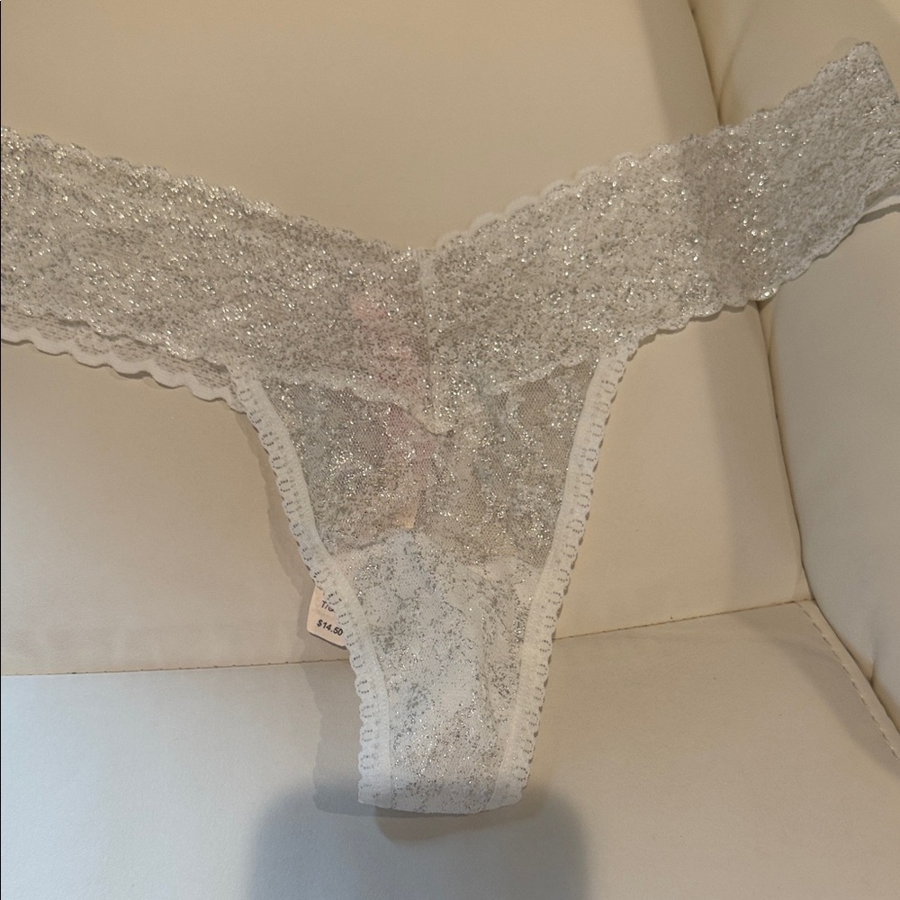 OS Victoria's Secret Silver Lace Panty